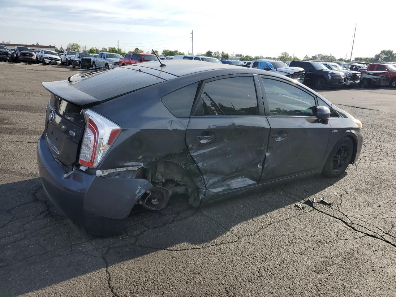 2015 Toyota Prius - Image 3