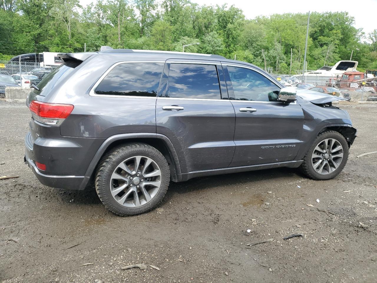 2017 Jeep Grand Cherokee Overland - Image 3