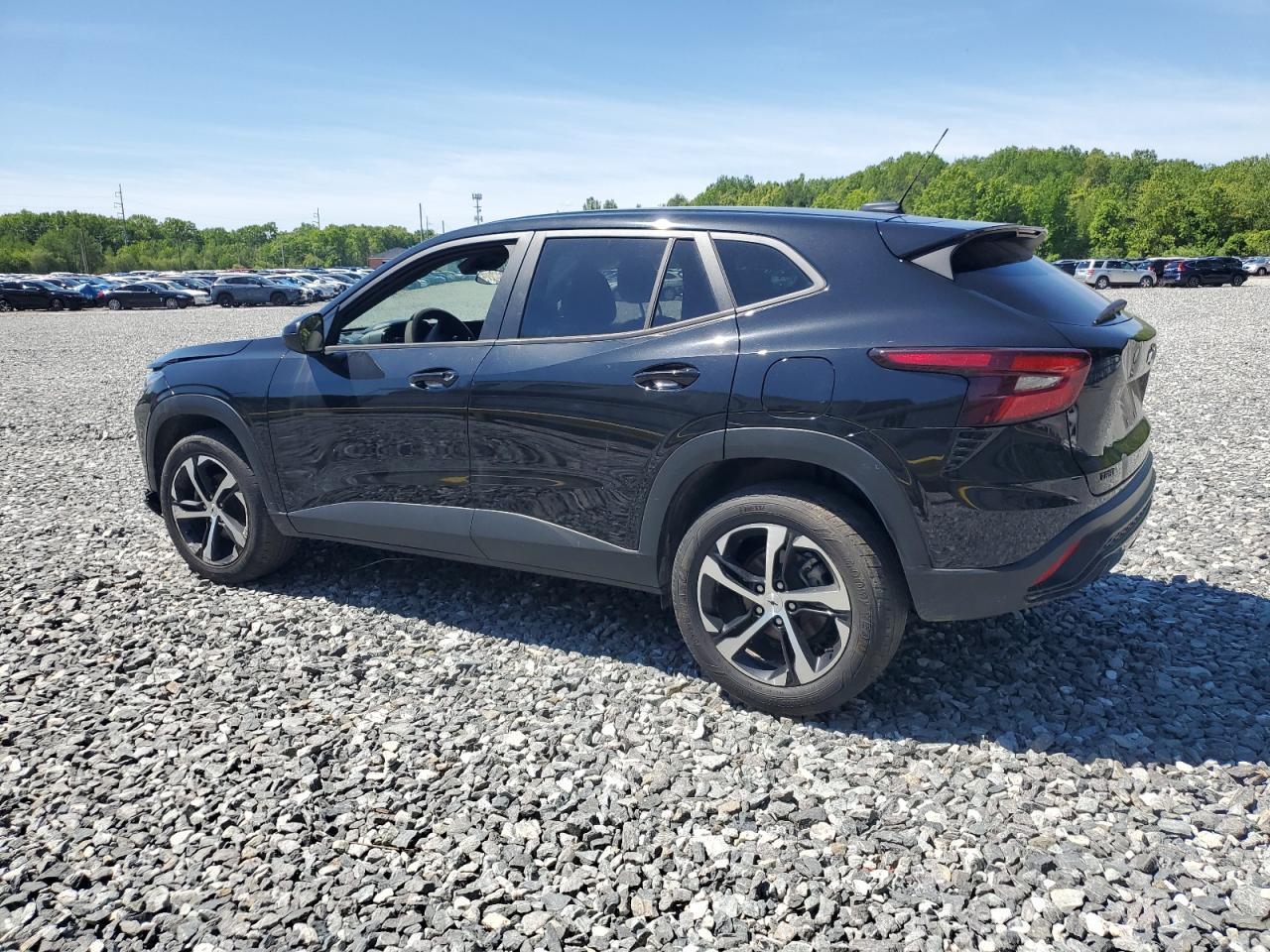 2024 Chevrolet Trax 1Rs - Фото 2