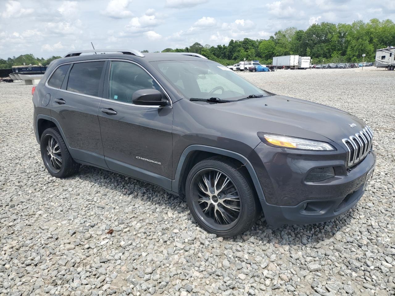 2015 Jeep Cherokee Latitude - Фото 4
