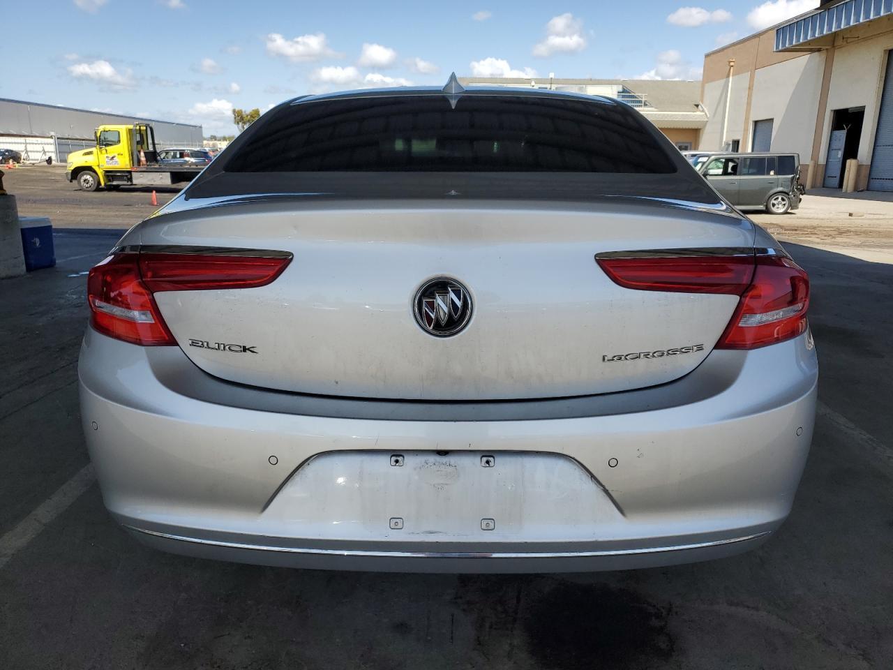 2018 Buick Lacrosse Premium - Фото 6