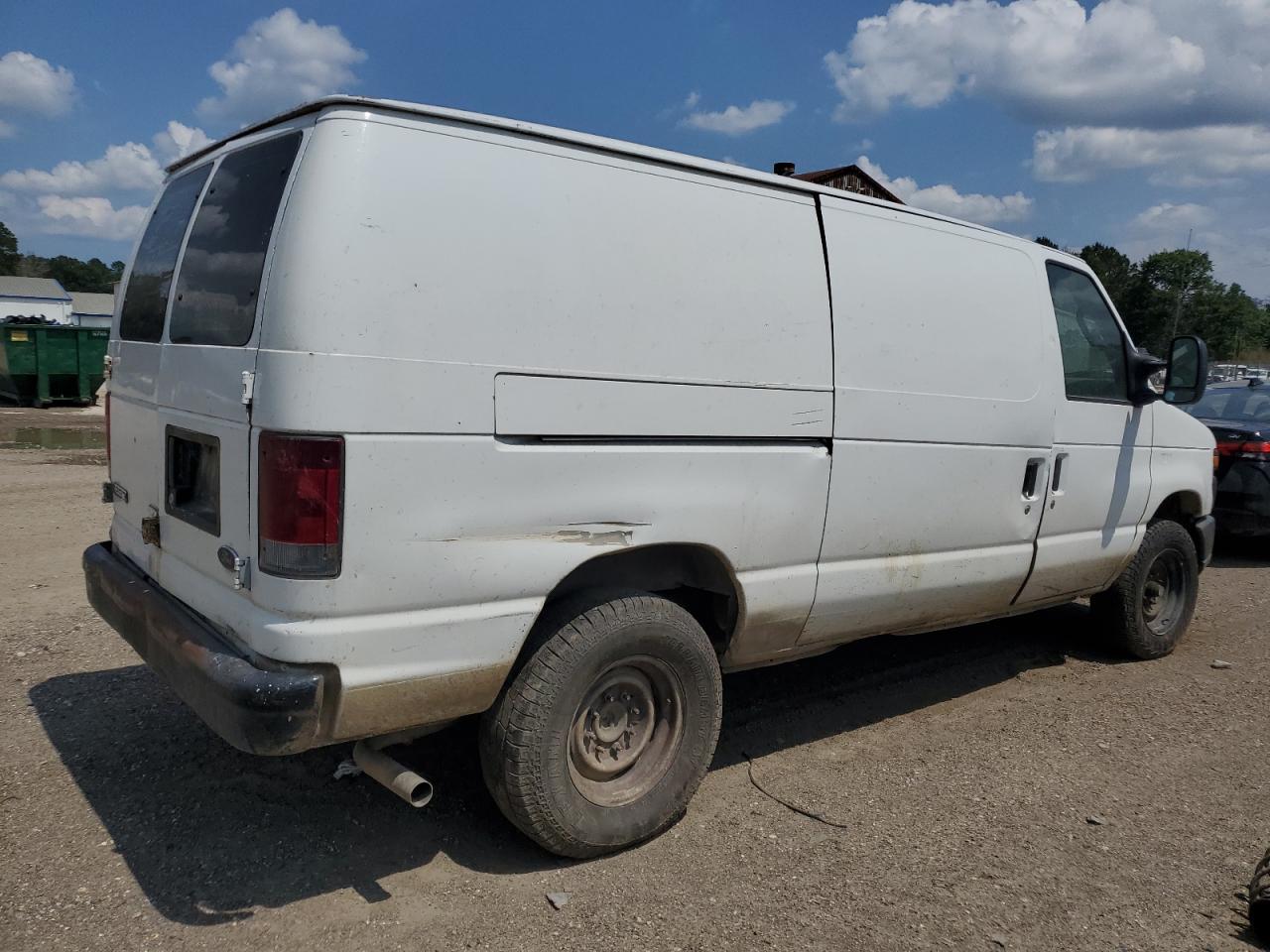 2008 Ford Econoline E250 Van - Фото 3