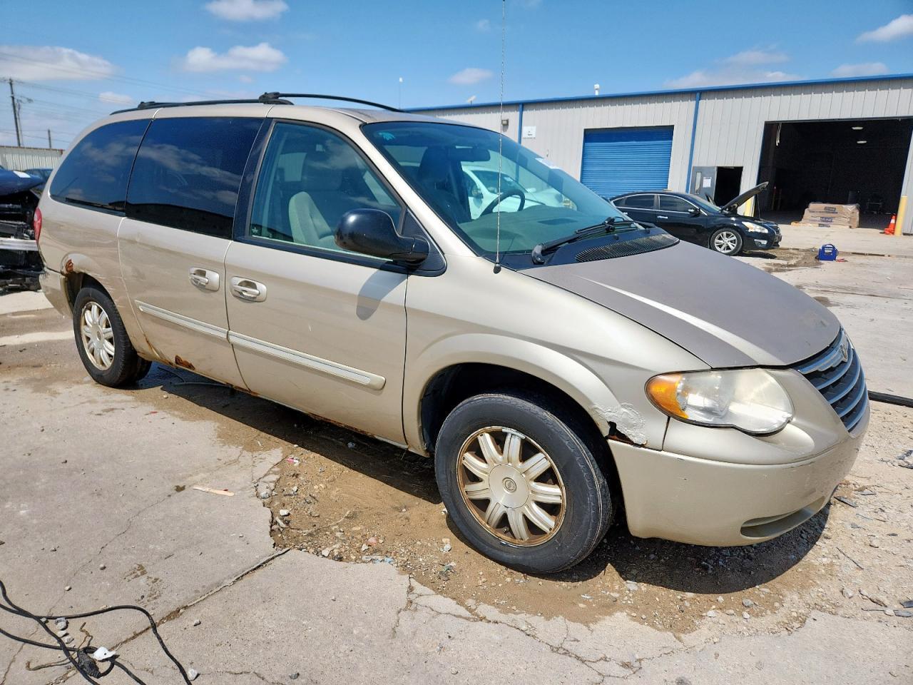 2007 Chrysler Town & Country Touring - Фото 4