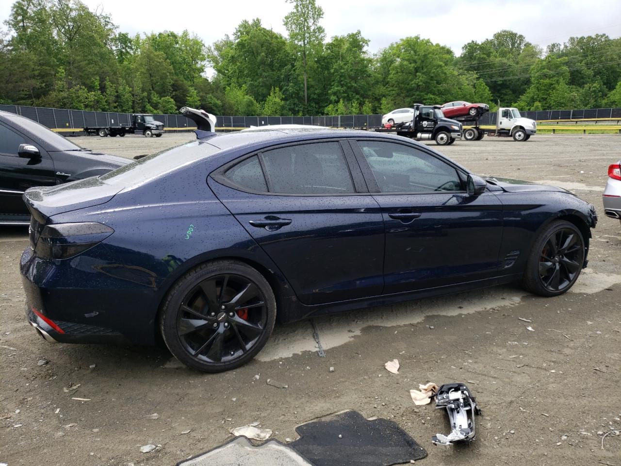 2023 Genesis G70 Base - Image 3