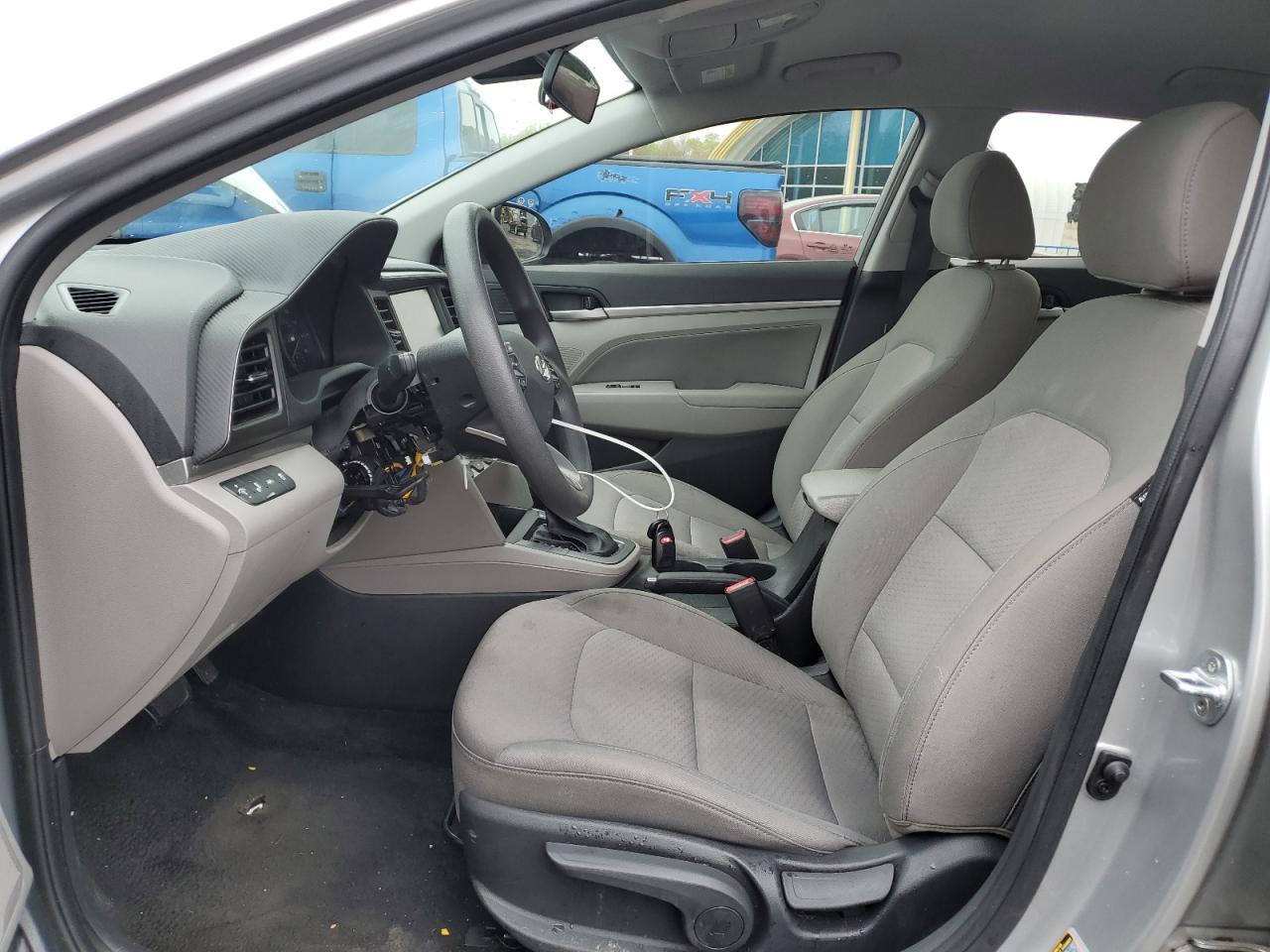 2020 Hyundai Elantra Sel - Фото 7