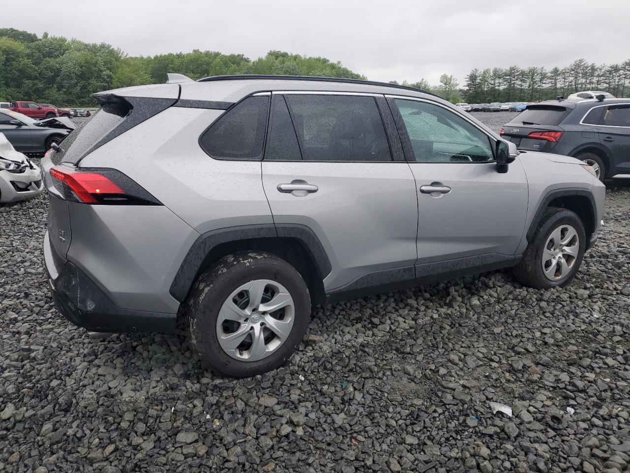 2019 Toyota Rav4 Le - Фото 3