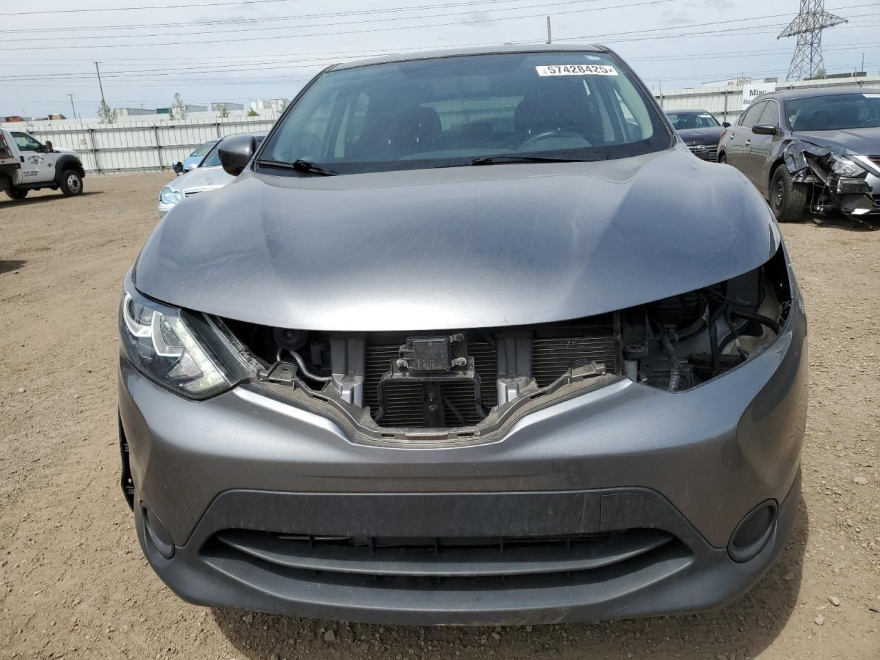 2019 Nissan Rogue Sport S - Фото 5