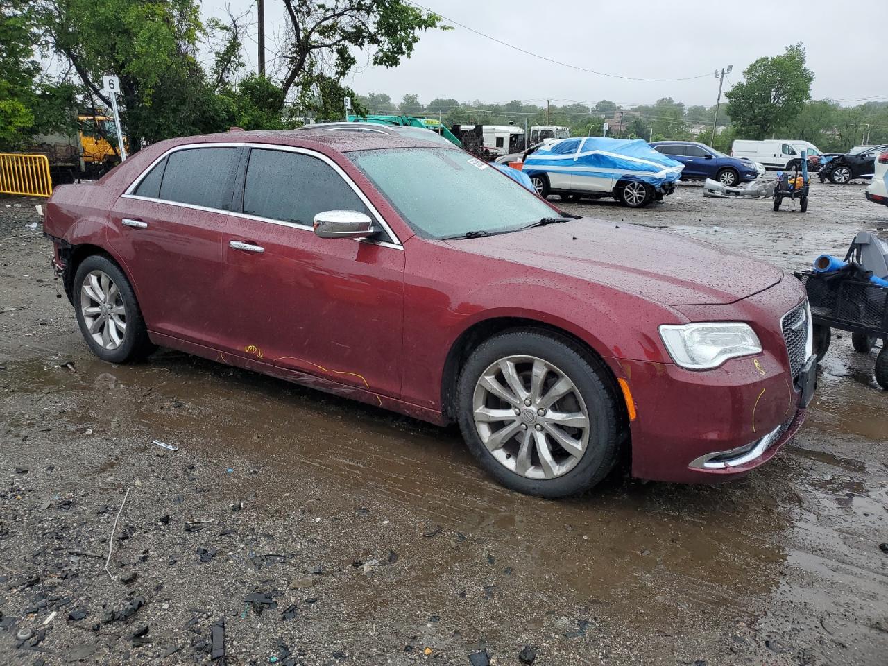 2018 Chrysler 300 Limited - Image 4