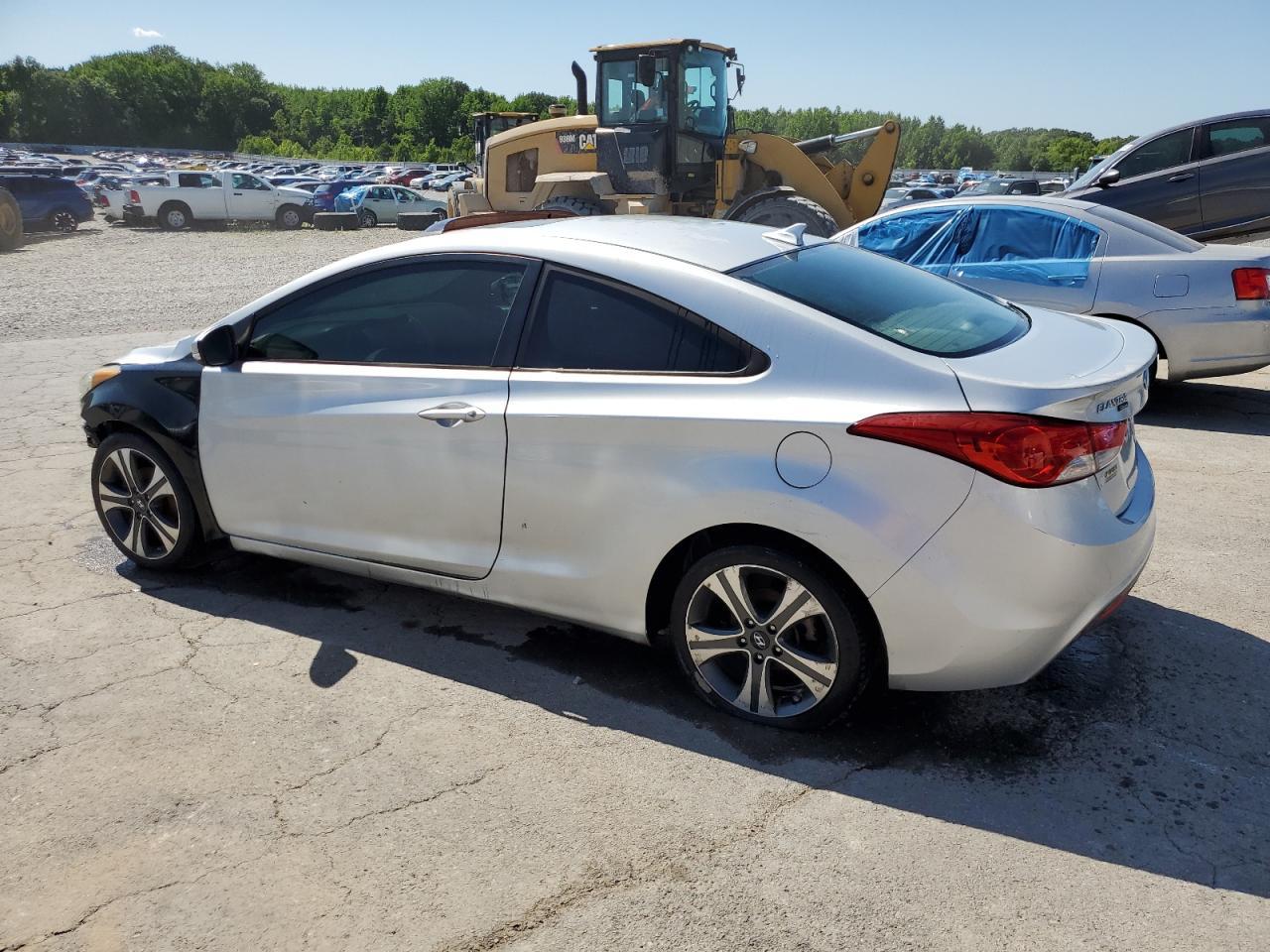 2013 Hyundai Elantra Coupe Gs - Фото 2