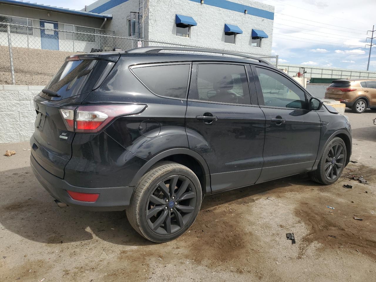 2017 Ford Escape Se - Фото 3