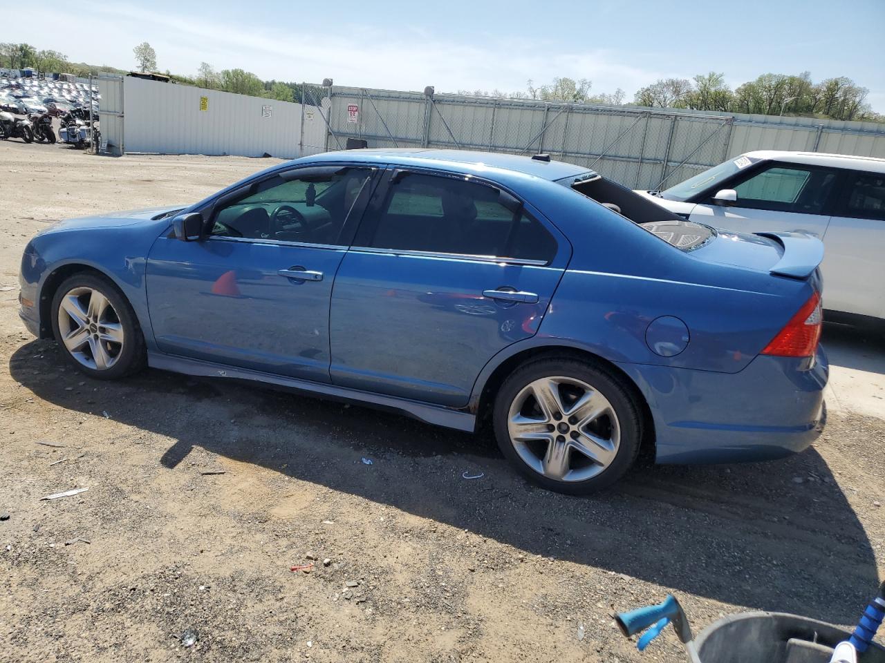 2010 Ford Fusion Sport - Фото 2