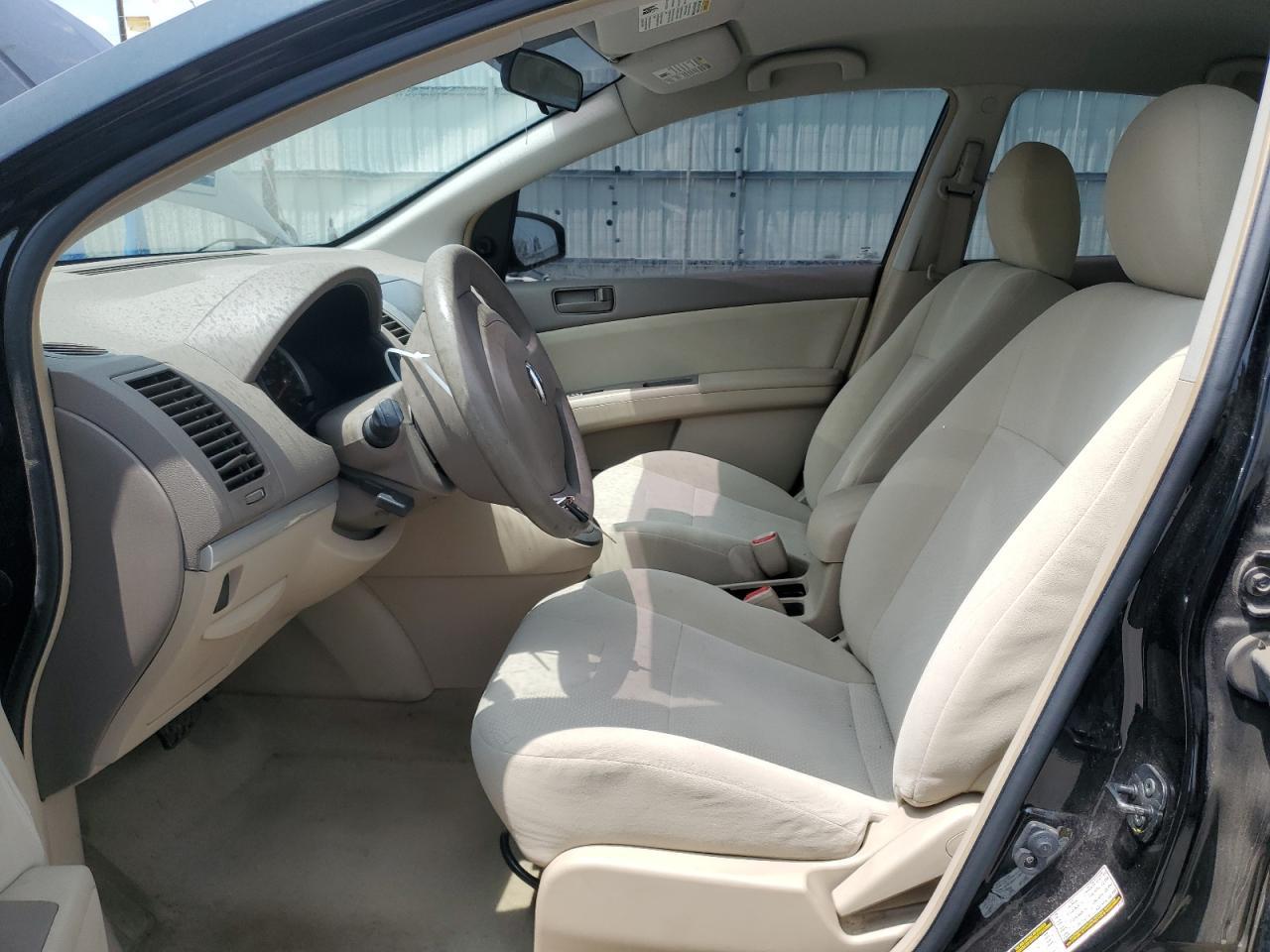 2010 Nissan Sentra 2.0 - Фото 7