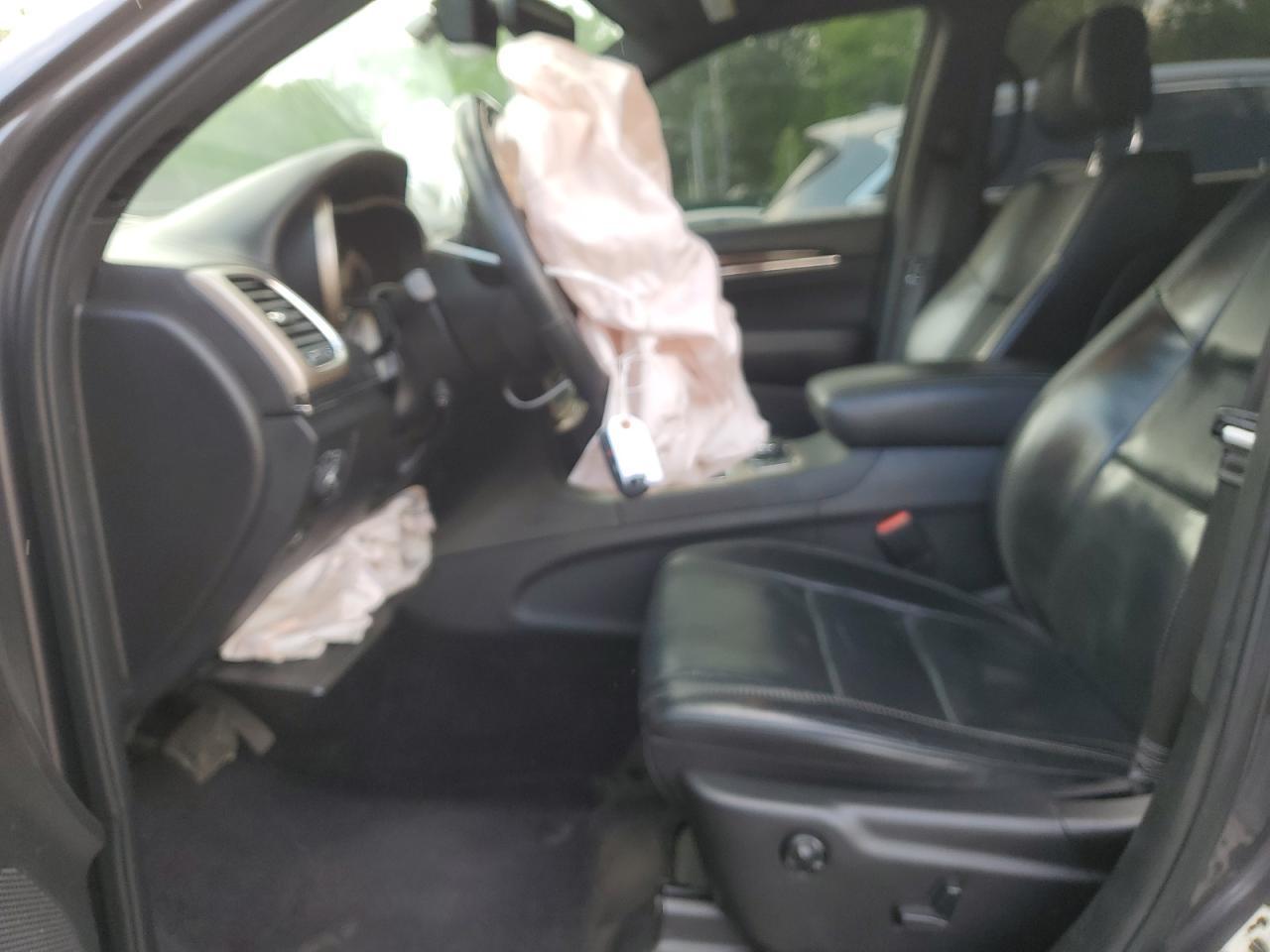 2017 Jeep Grand Cherokee Overland - Image 7