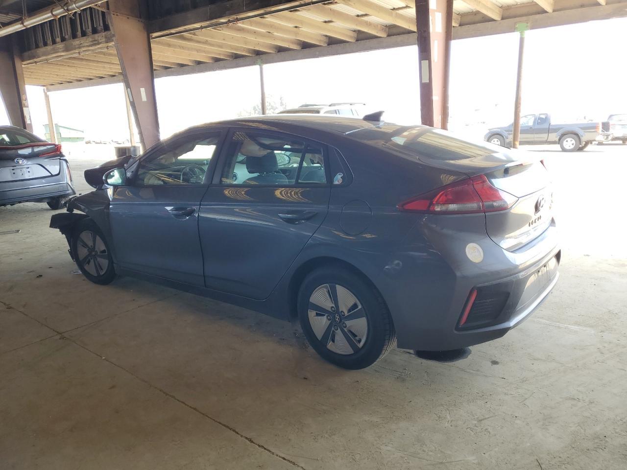 2018 Hyundai Ioniq Blue - Image 2
