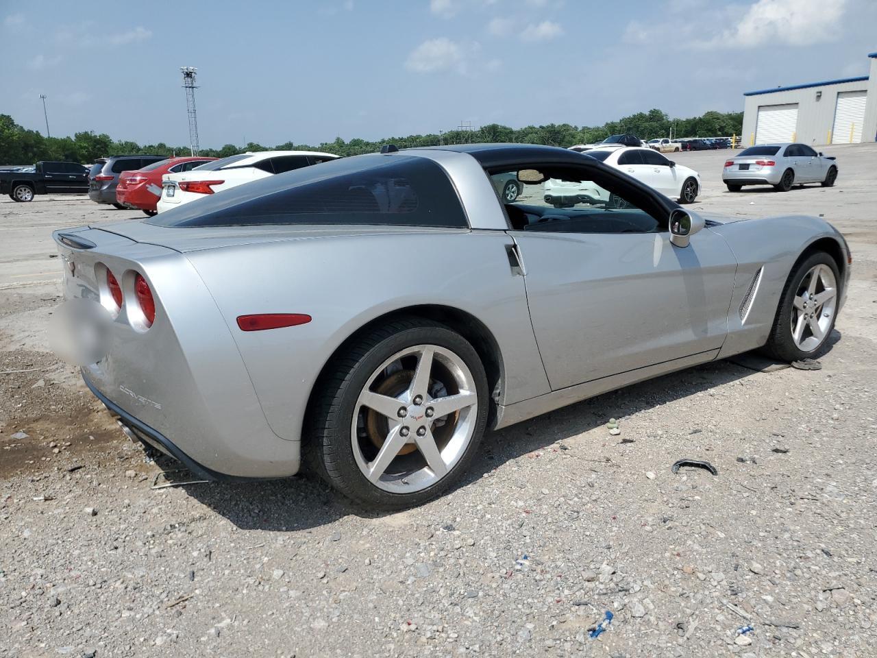 2005 Chevrolet Corvette - Фото 3