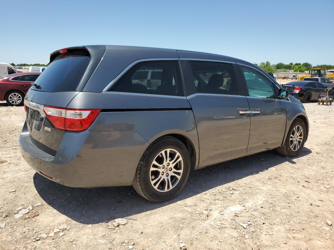 2012 Honda Odyssey Exl - Image 3