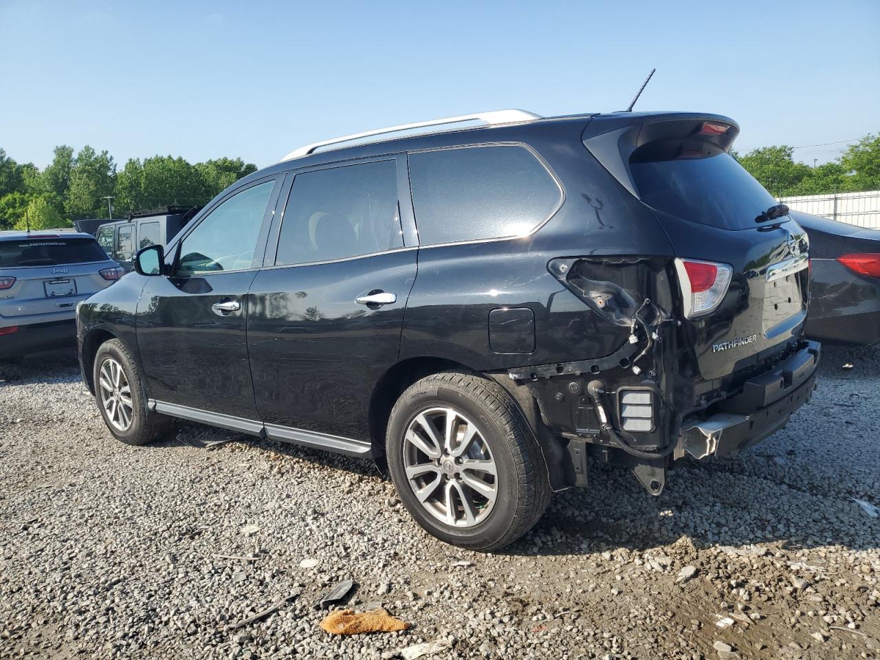 2015 Nissan Pathfinder Sv - Фото 2