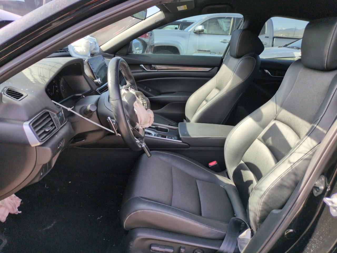 2022 Honda Accord Sport - Image 7