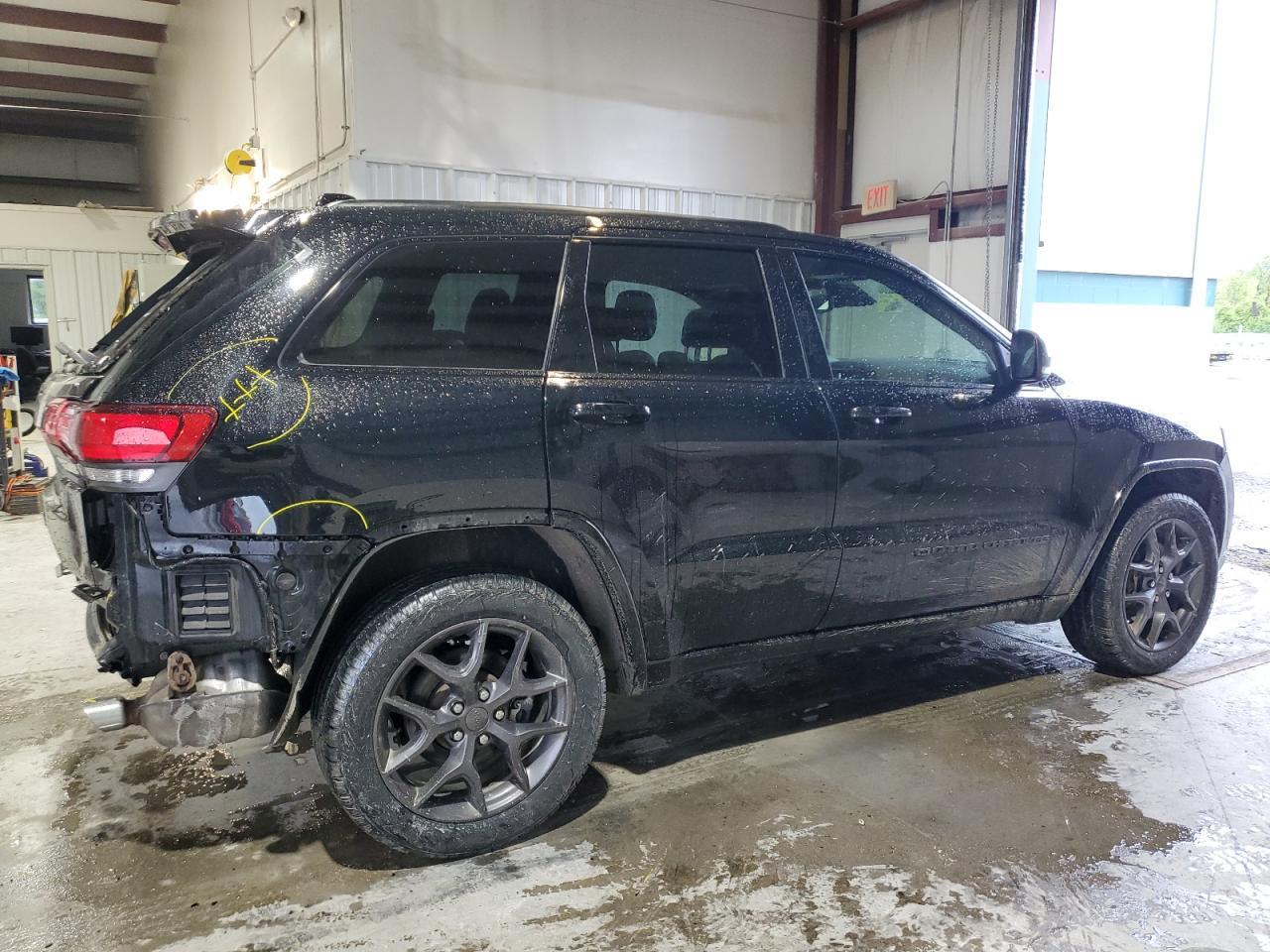 2021 Jeep Grand Cherokee Limited - Фото 3