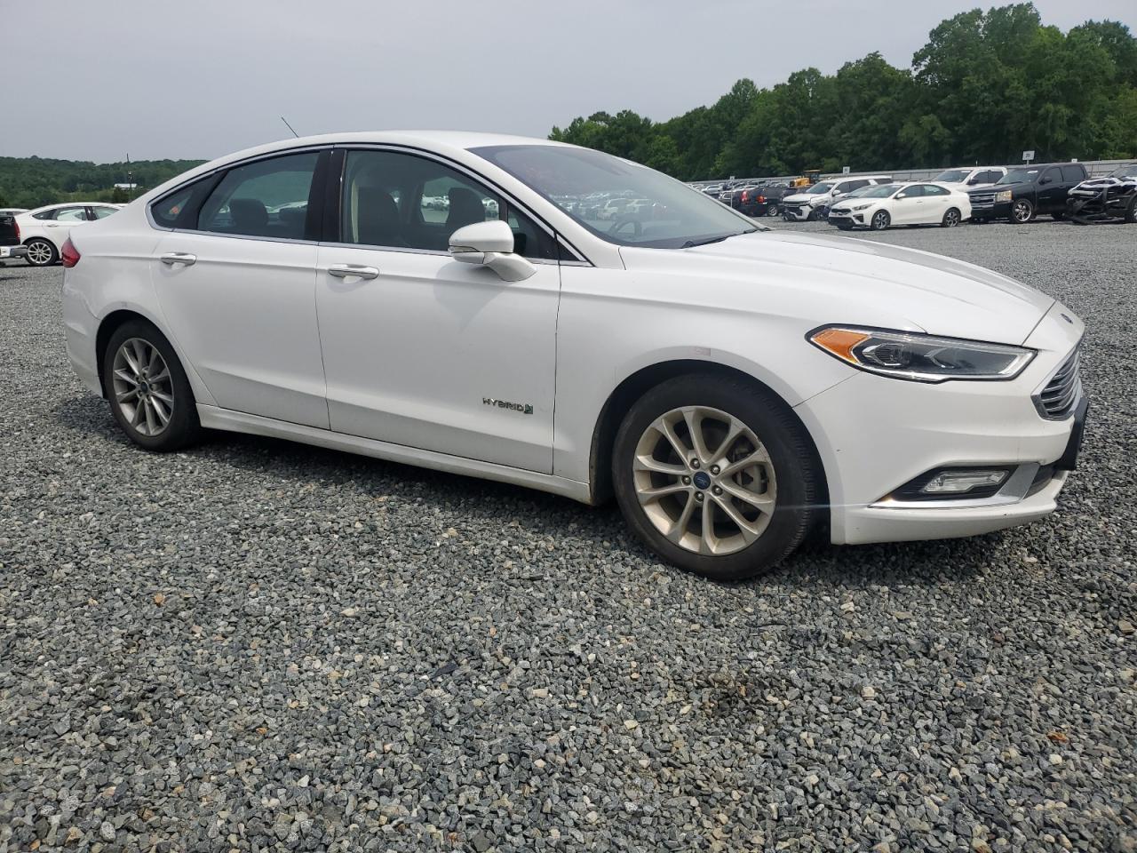 2017 Ford Fusion Se Hybrid - Image 4
