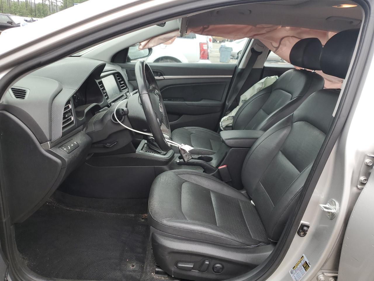 2020 Hyundai Elantra Sel - Фото 7