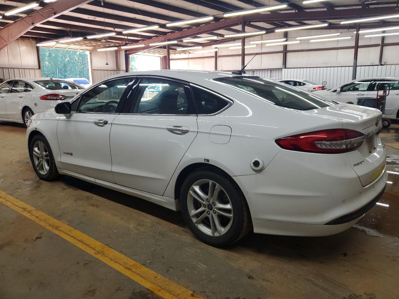 2018 Ford Fusion Se Hybrid - Фото 2