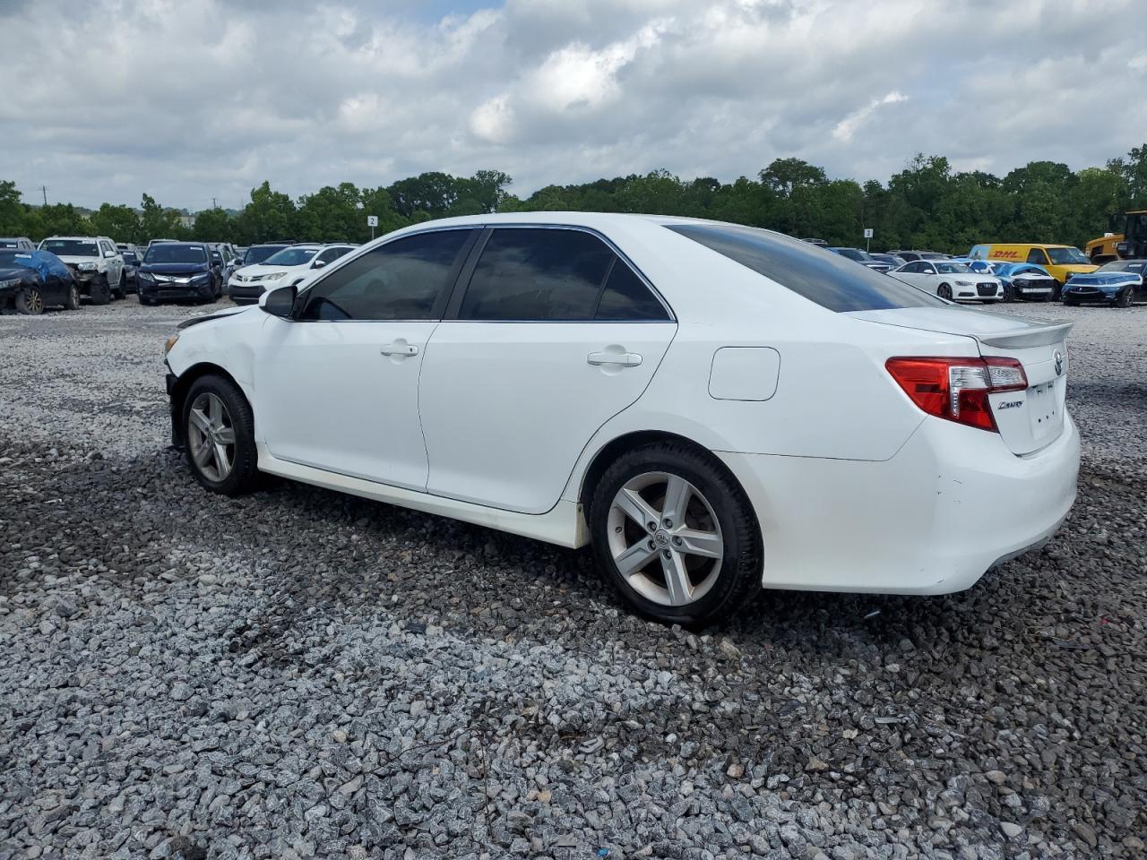 2014 Toyota Camry Se - Фото 2