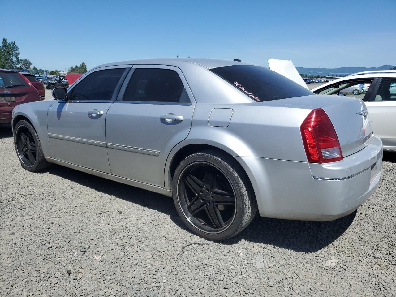 2007 Chrysler 300 Touring - Фото 2