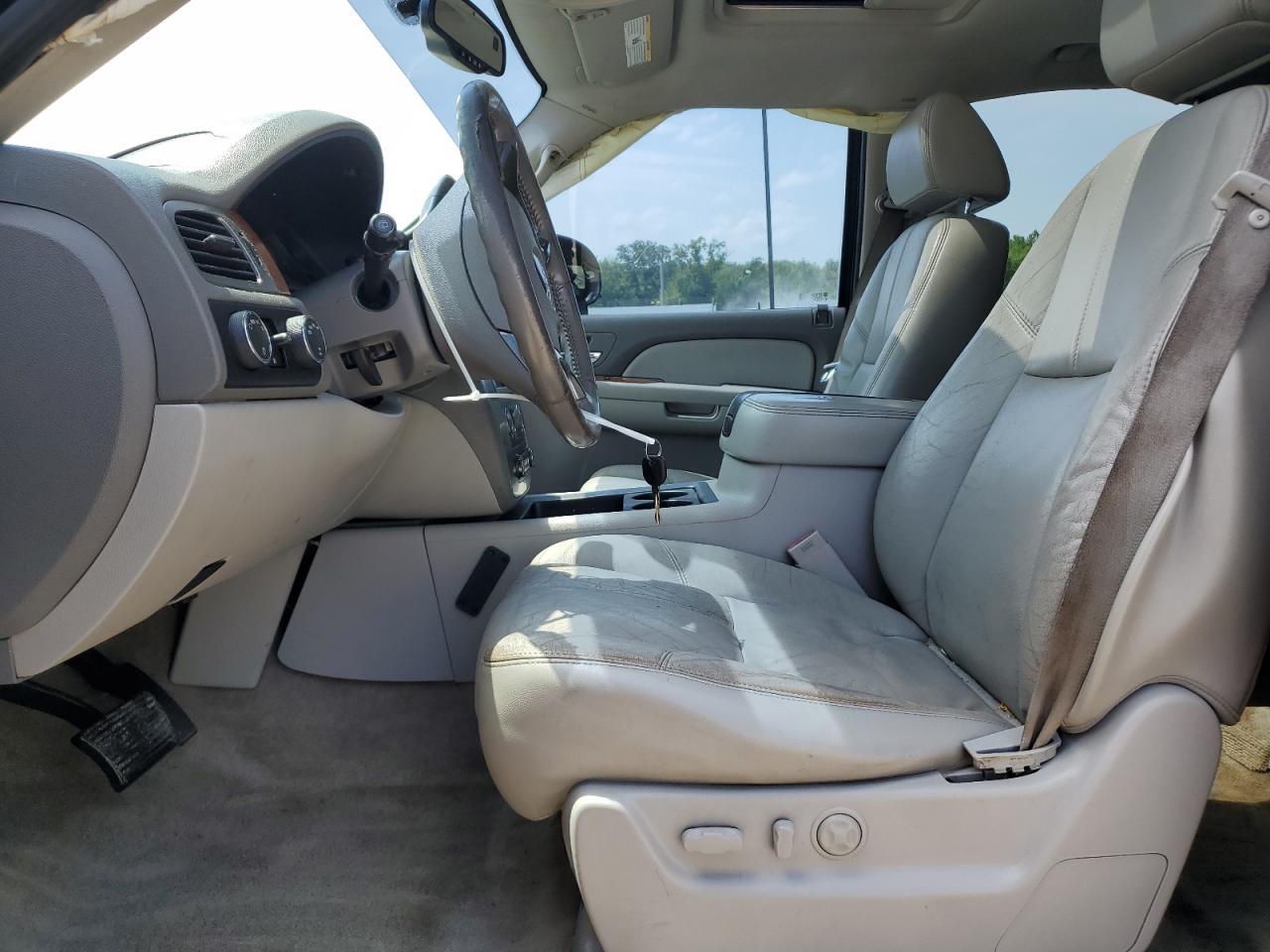 2007 GMC Yukon - Image 7