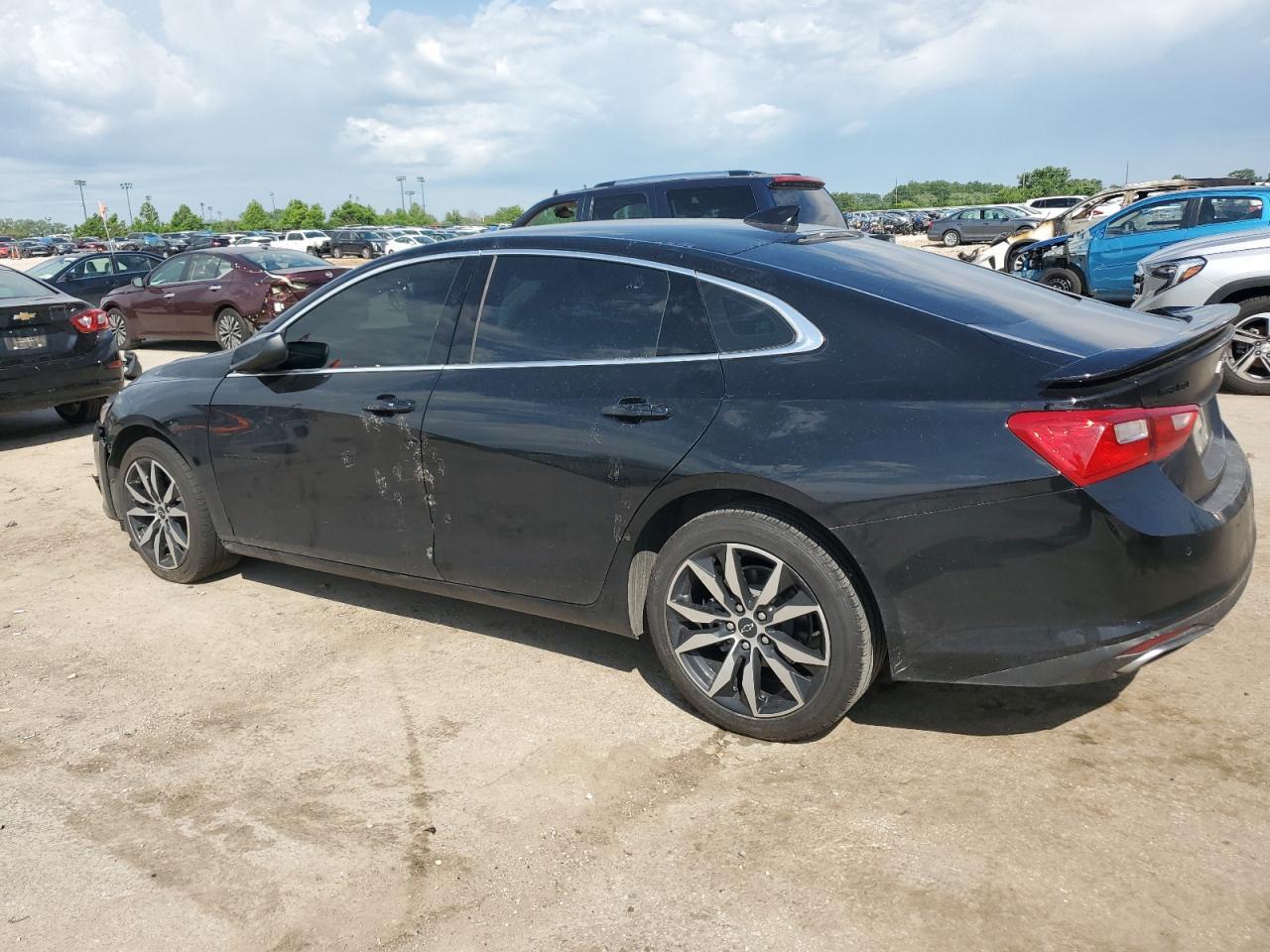 2024 Chevrolet Malibu Rs - Image 2