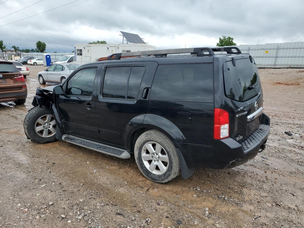 2008 Nissan Pathfinder S - Фото 2