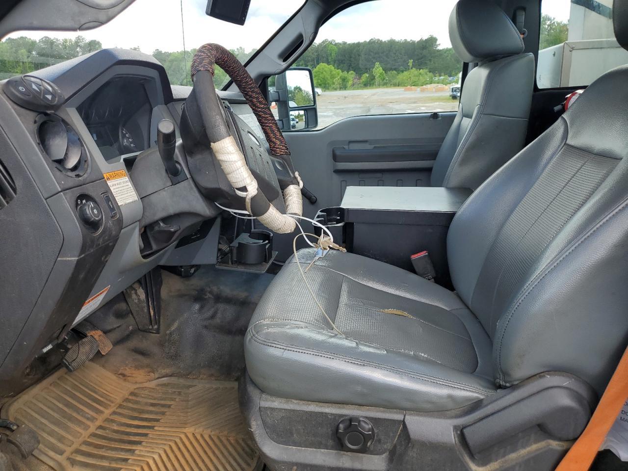 2015 Ford F450 Super Duty - Фото 7