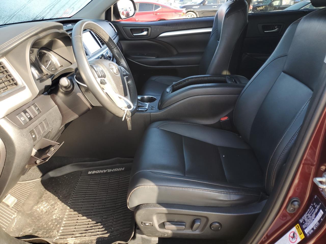 2019 Toyota Highlander Se - Image 7