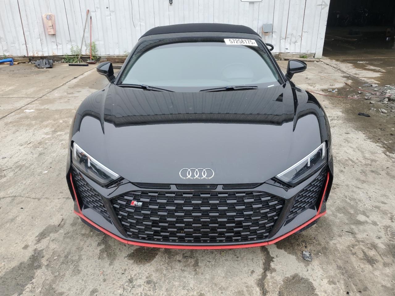 2022 Audi R8 - Фото 5