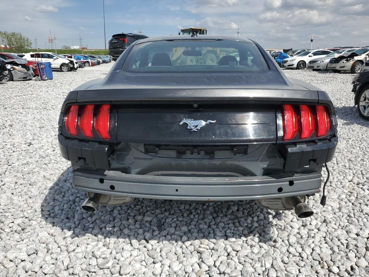2019 Ford Mustang - Фото 6