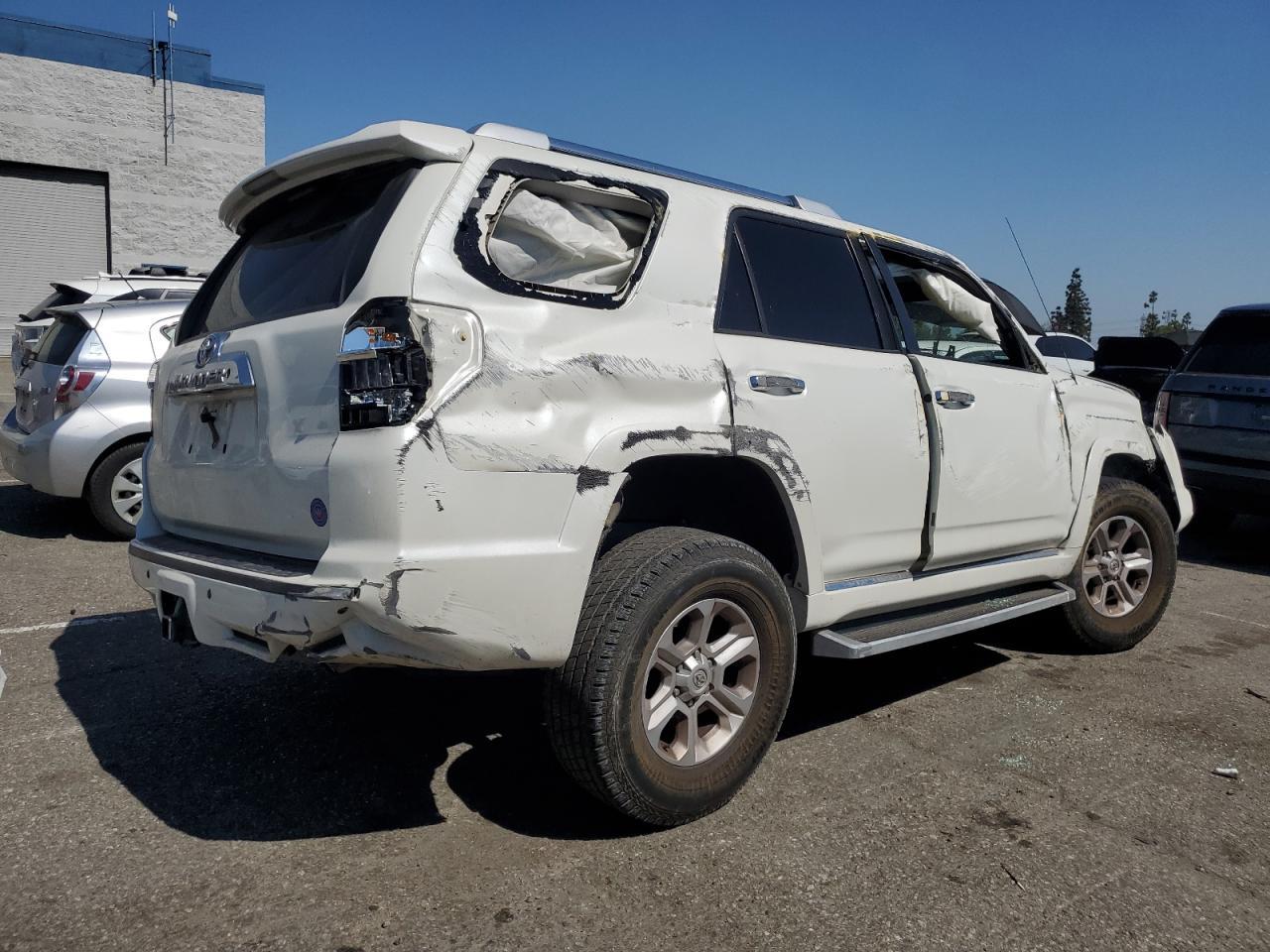 2011 Toyota 4Runner Sr5 - Image 3
