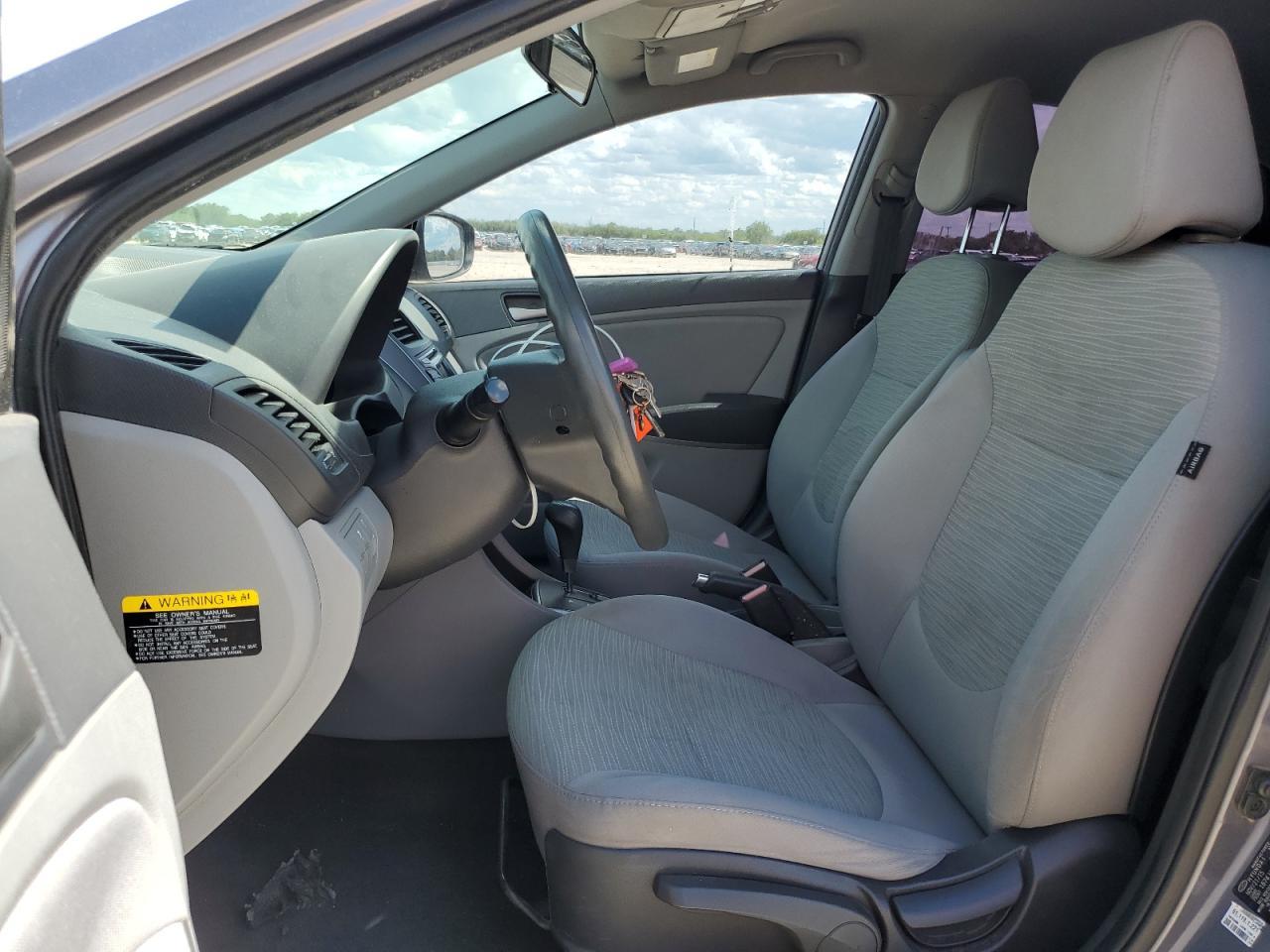 2016 Hyundai Accent Se - Фото 7