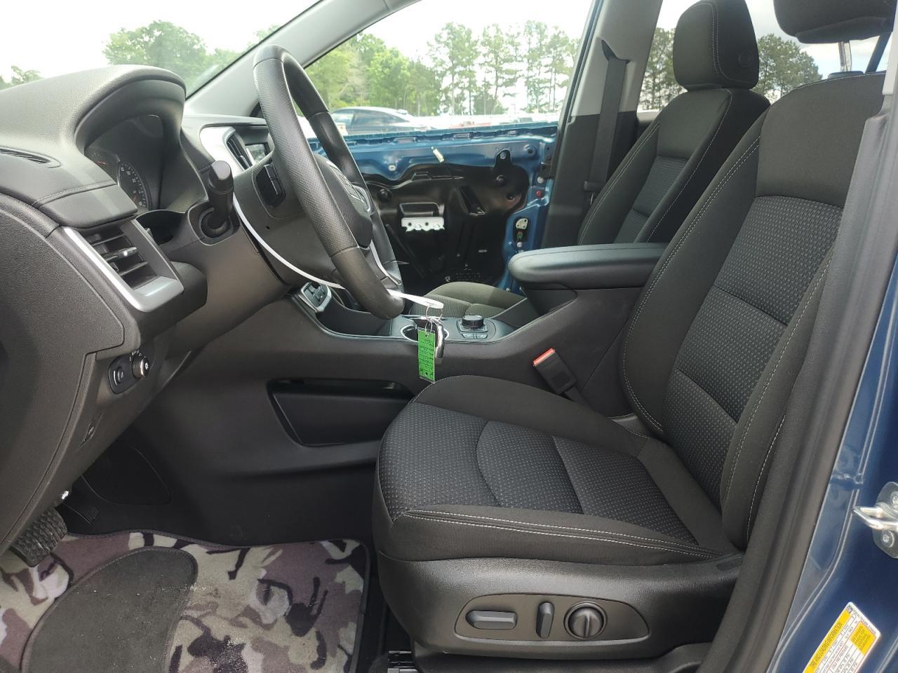 2024 GMC Terrain Sle - Image 7