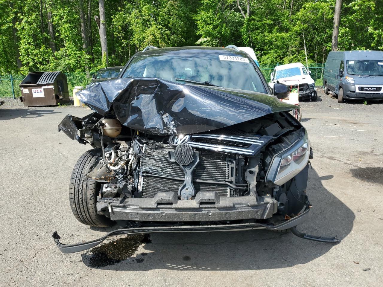 2016 Volkswagen Tiguan S - Image 5