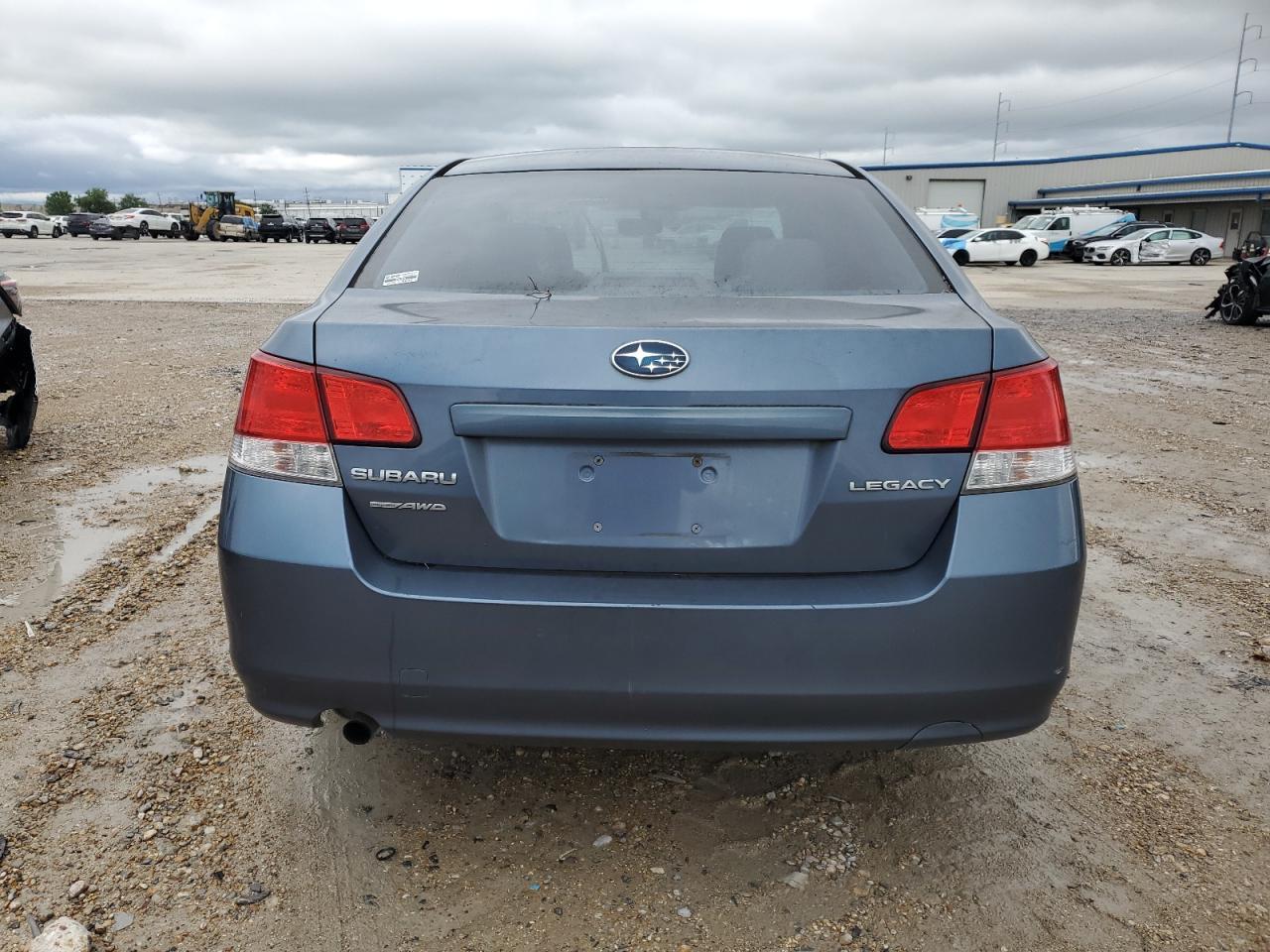 2013 Subaru Legacy 2.5I - Фото 6