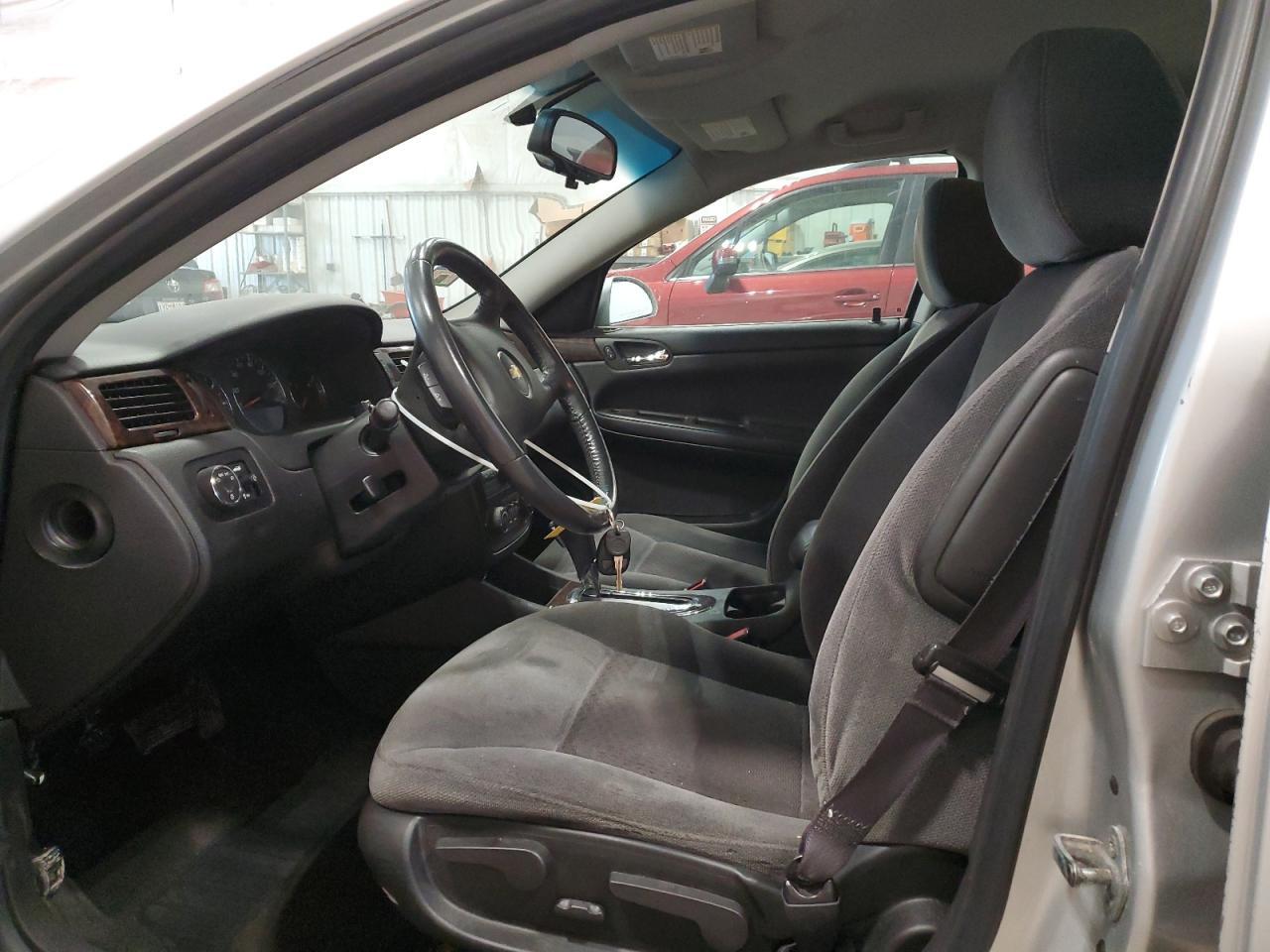 2012 Chevrolet Impala Lt - Image 7