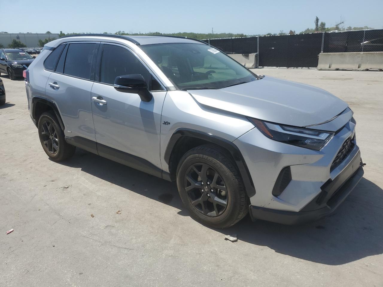2023 Toyota Rav4 Xle - Image 4