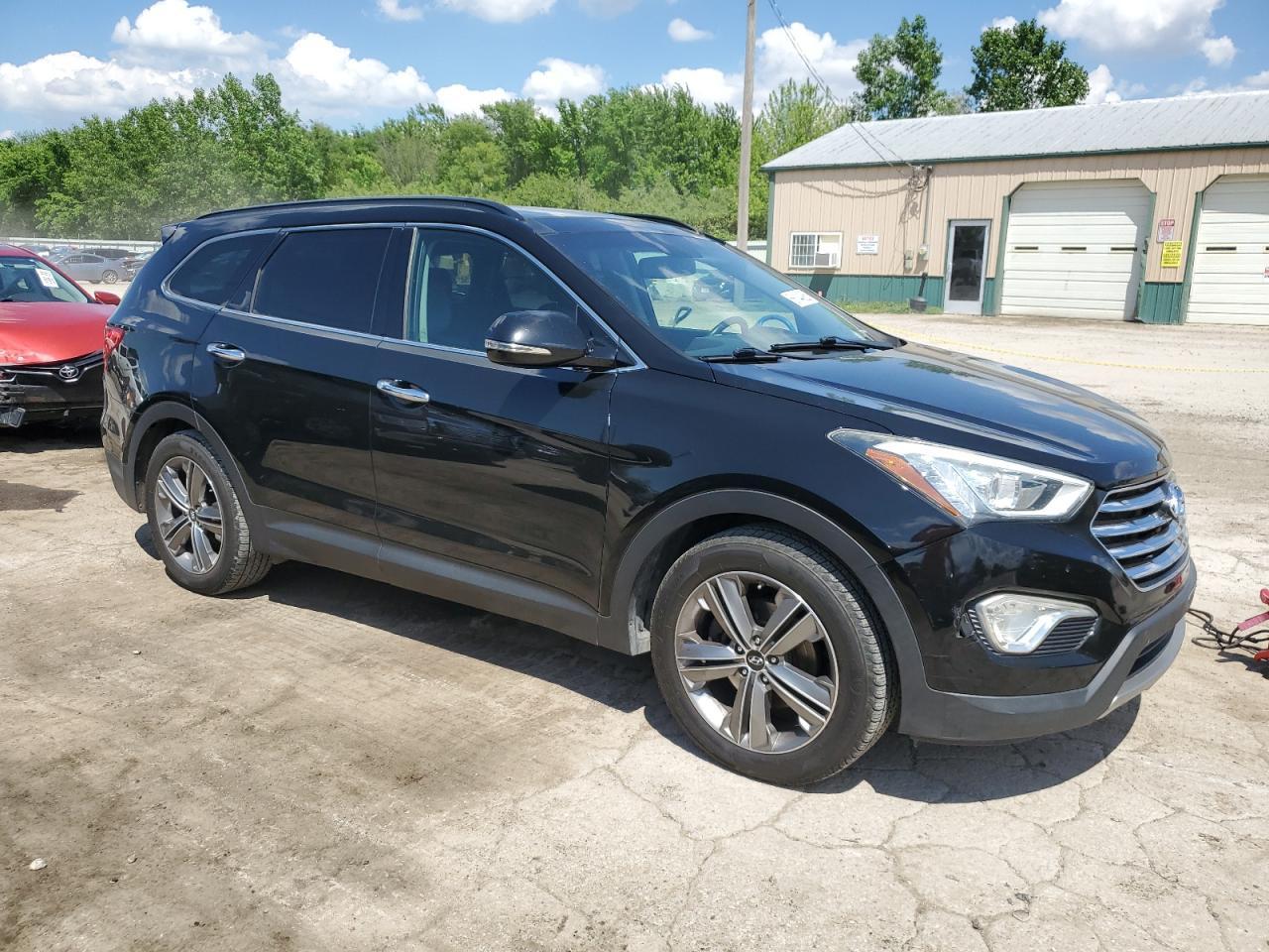 2014 Hyundai Santa Fe Gls - Image 4
