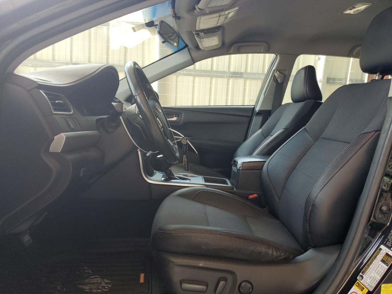 2017 Toyota Camry Le - Image 7