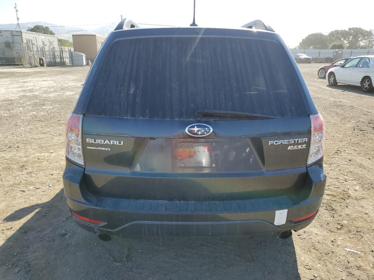 2013 Subaru Forester - Фото 6