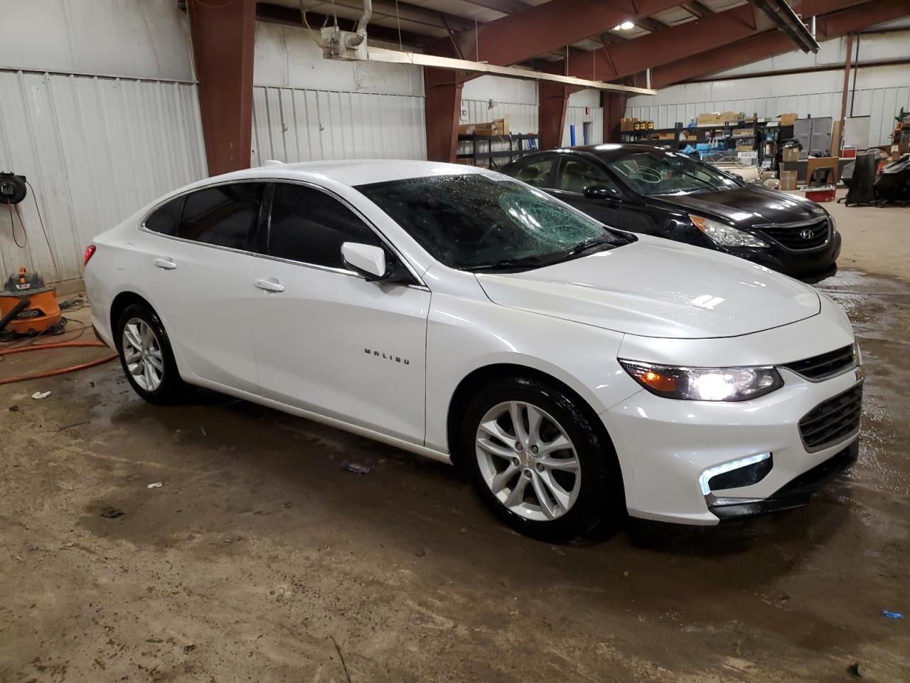 2016 Chevrolet Malibu Lt - Image 4