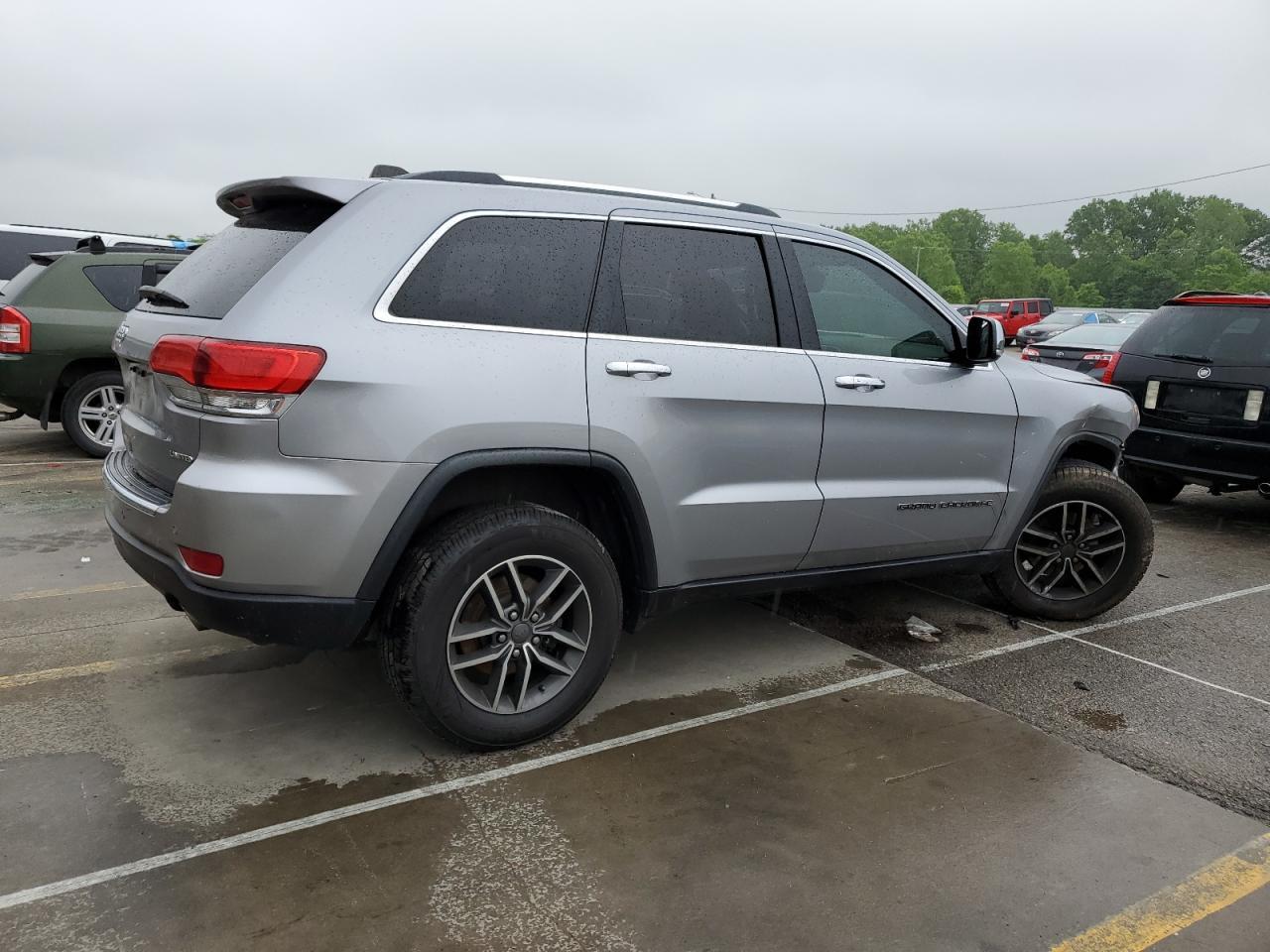 2019 Jeep Grand Cherokee Limited - Image 3