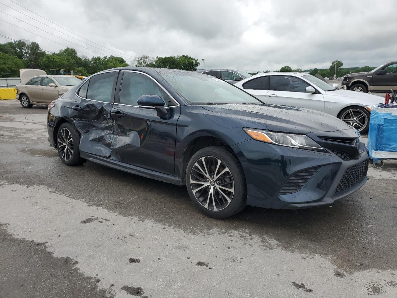 2018 Toyota Camry L - Фото 4