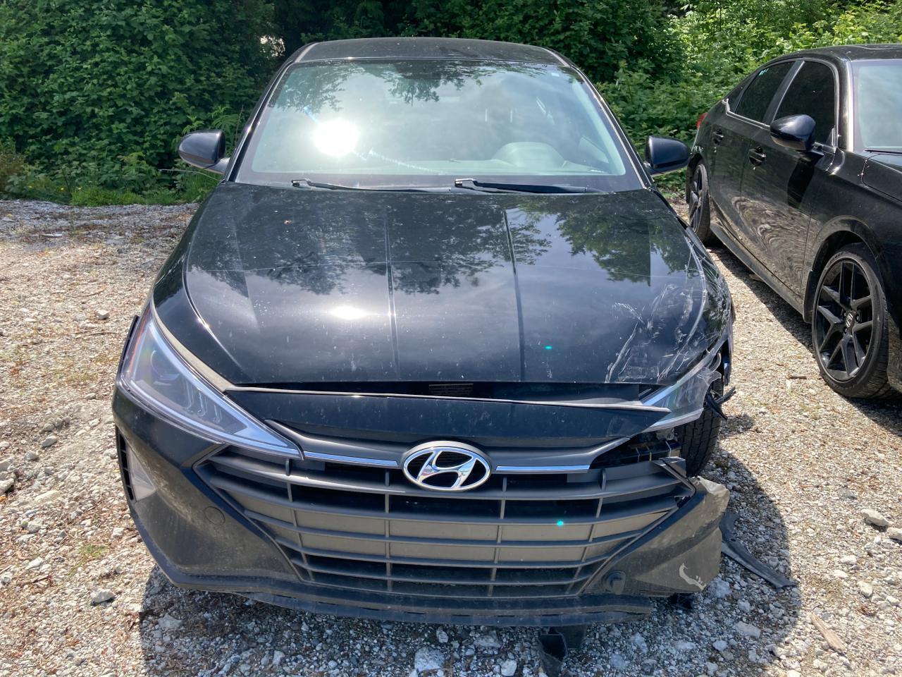 2020 Hyundai Elantra Se - Фото 5