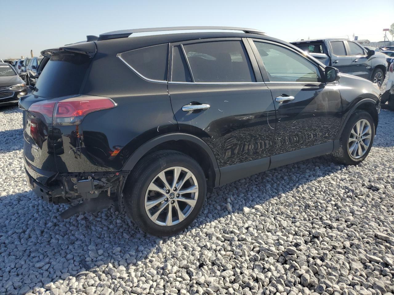 2017 Toyota Rav4 Limited - Фото 3